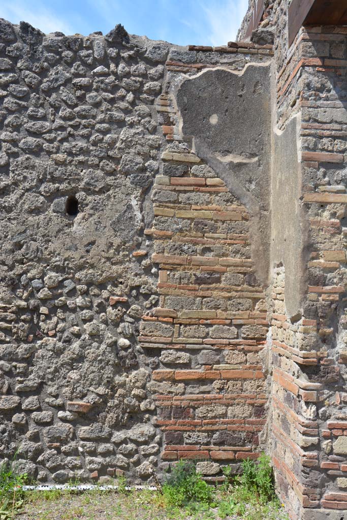 IX.5.3 Pompeii. May 2017. West wall at north end.
Foto Christian Beck, ERC Grant 681269 DÉCOR.
