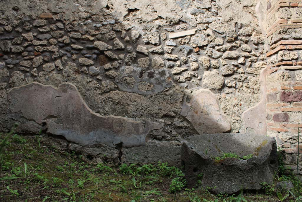 IX.5.4 Pompeii. March 2019. Room c, looking towards west wall at north end.
Foto Christian Beck, ERC Grant 681269 DÉCOR.