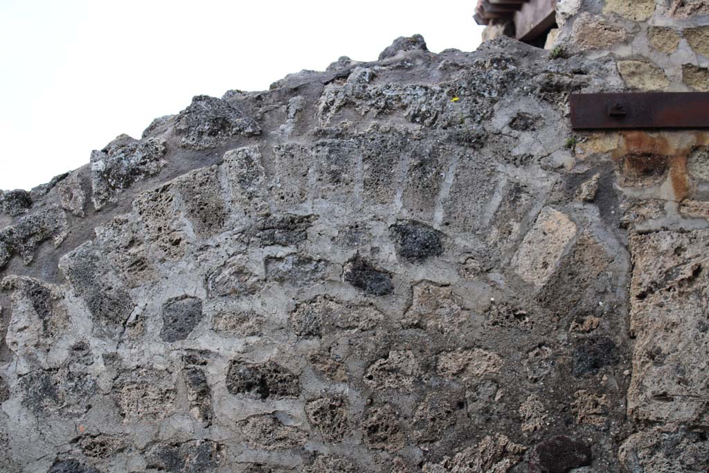 IX.5.4 Pompeii. March 2019. Roo f, detail from upper west wall.
Foto Christian Beck, ERC Grant 681269 DÉCOR.