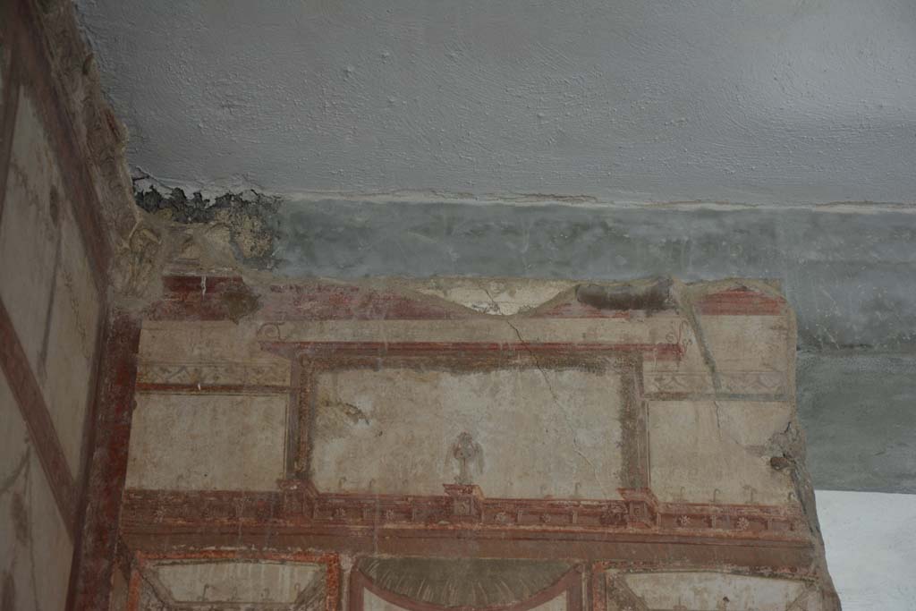 IX.5.6 Pompeii. May 2017. Room i, upper south wall in south-east corner.
Foto Christian Beck, ERC Grant 681269 DÉCOR.
