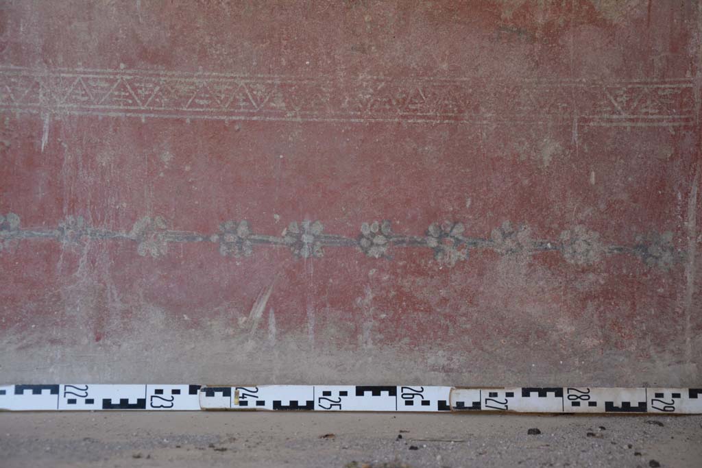 IX.5.6 Pompeii. May 2017. Room i, detail of zoccolo from south wall in south-west corner.
Foto Christian Beck, ERC Grant 681269 DÉCOR.