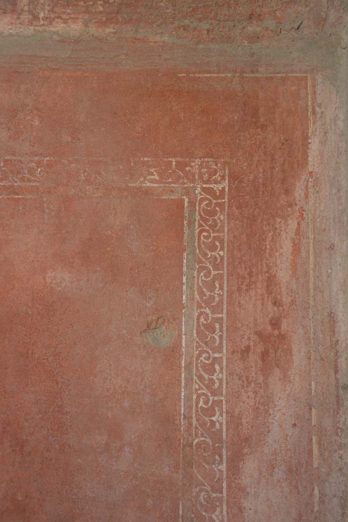 IX.5.6 Pompeii. May 2017.
Room i, detail of border edging on south wall in south-west corner.
Foto Christian Beck, ERC Grant 681269 DÉCOR.