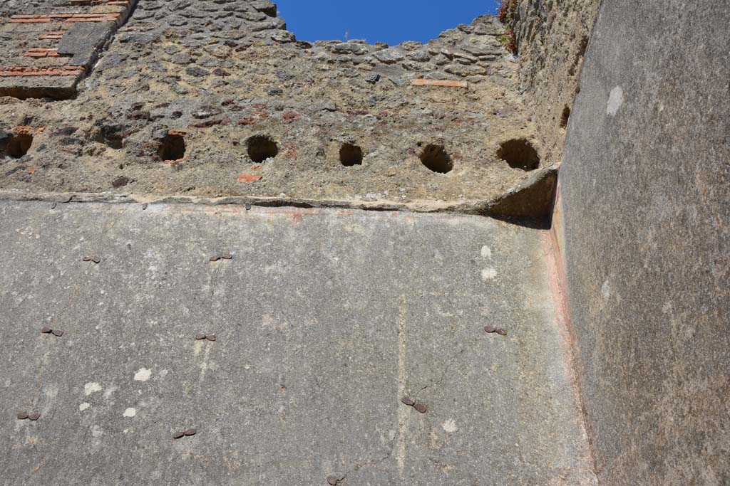IX.5.6 Pompeii. May 2017. Room o, upper south-east corner.
Foto Christian Beck, ERC Grant 681269 DÉCOR.