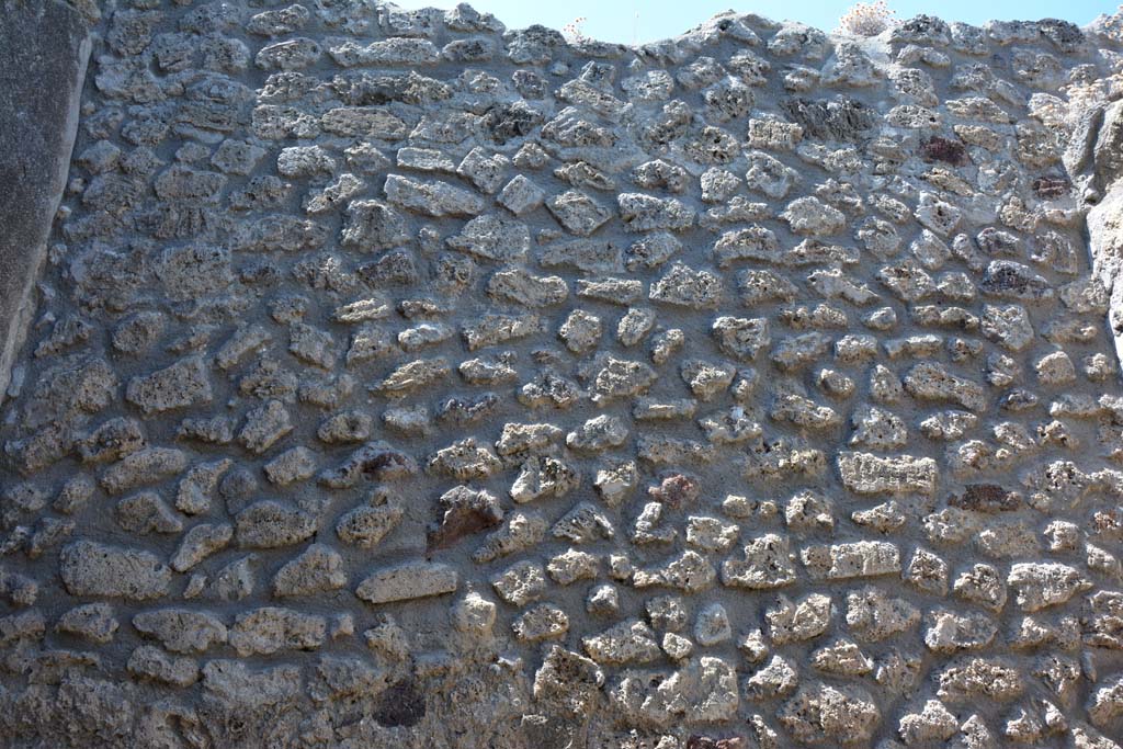IX.5.6 Pompeii. May 2017. Room b, upper north wall.
Foto Christian Beck, ERC Grant 681269 DÉCOR.