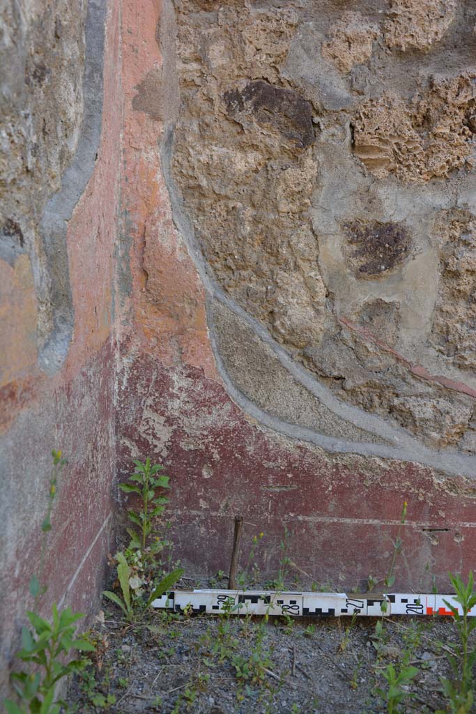 IX.5.6 Pompeii. May 2017. Room f, detail of north wall in north-west corner
Foto Christian Beck, ERC Grant 681269 DÉCOR.