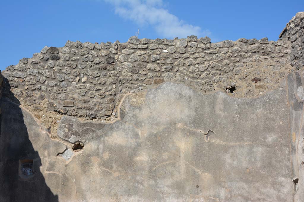 IX.5.6 Pompeii. May 2017. East ala e, upper east wall.
Foto Christian Beck, ERC Grant 681269 DÉCOR.