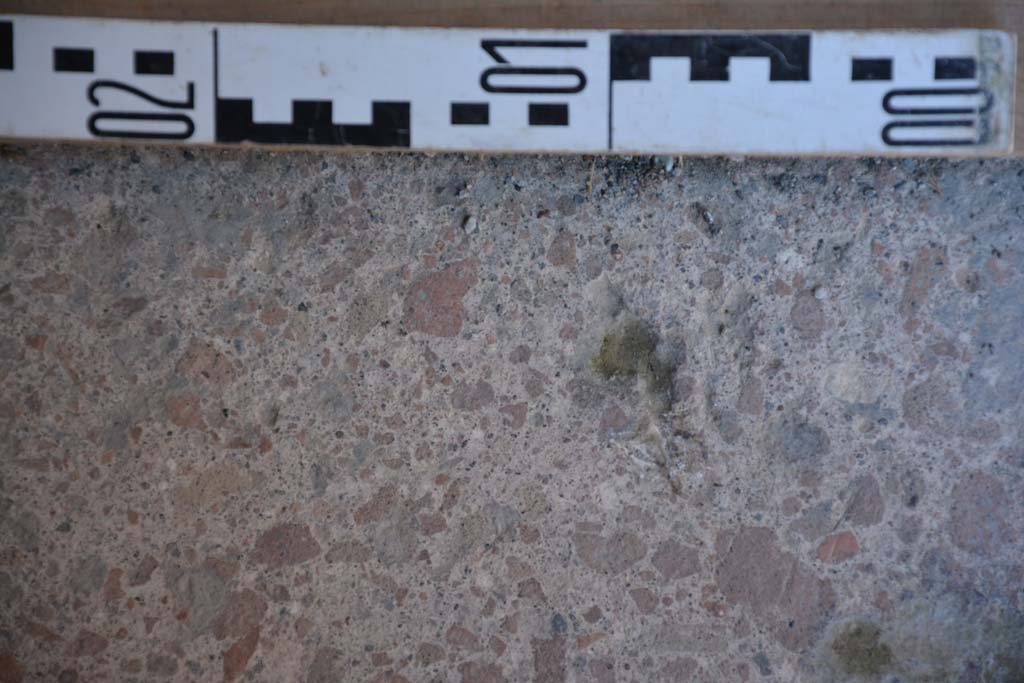 IX.5.6 Pompeii. May 2017. Room k, (east side), detail of flooring.
Foto Christian Beck, ERC Grant 681269 DÉCOR.