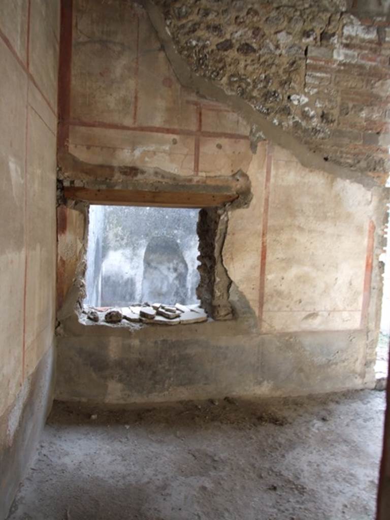 IX.5.6. December 2007. Room 8, corridor on east side of tablinum. Looking south into room 9.