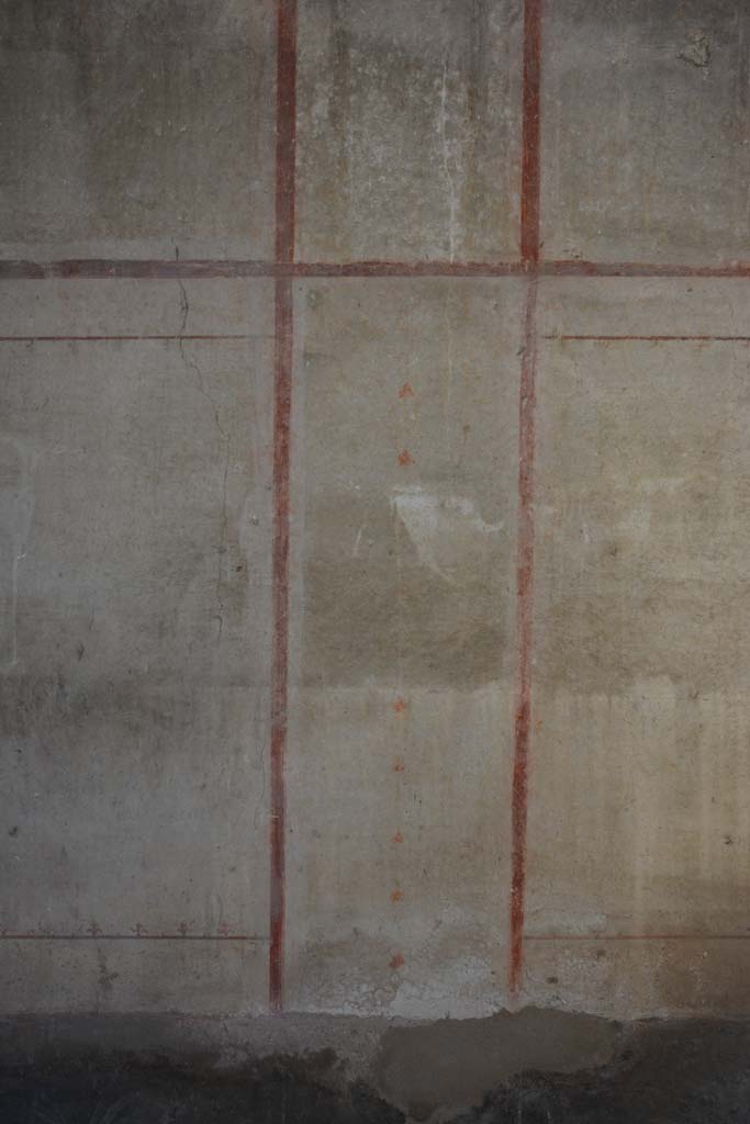 IX.5.6 Pompeii. May 2017.
Room l (L), detail of central panel on east wall towards south end.
Foto Christian Beck, ERC Grant 681269 DÉCOR.