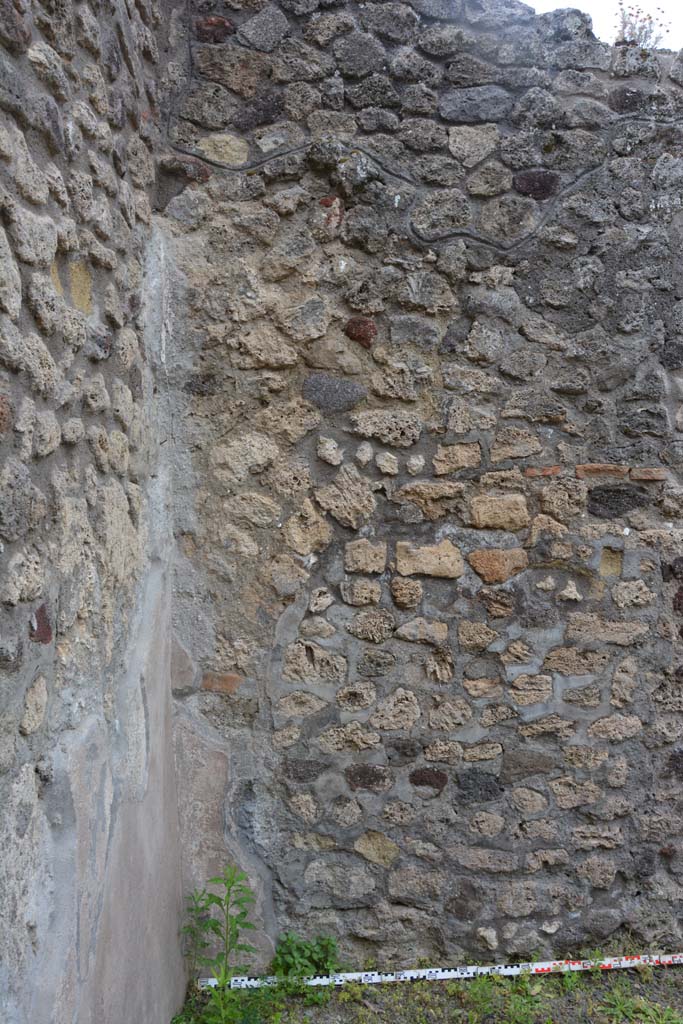 IX.5.8 Pompeii. May 2017. West wall at south end.
Foto Christian Beck, ERC Grant 681269 DÉCOR.