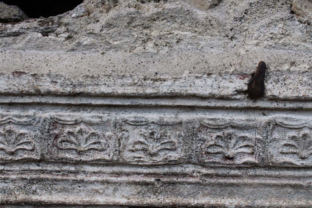 IX.5.9 Pompeii. May 2019. Room “o”, detail of stucco cornice.
Foto Christian Beck, ERC Grant 681269 DÉCOR.