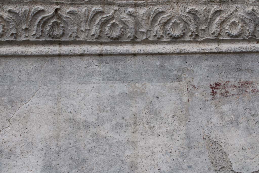 IX.5.9 Pompeii. May 2019. Room p, detail of stucco cornice and top of south wall.
Foto Christian Beck, ERC Grant 681269 DÉCOR