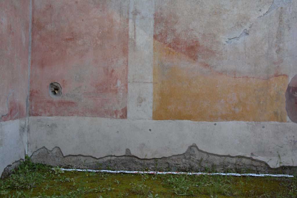 IX.5.9 Pompeii. May 2017. Room “p”, west wall at south end.
Foto Christian Beck, ERC Grant 681269 DÉCOR.