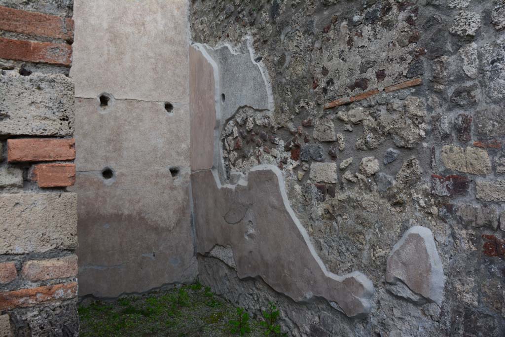 IX.5.9 Pompeii. March 2017. Room “h”, looking towards south-east corner.
Foto Christian Beck, ERC Grant 681269 DÉCOR.