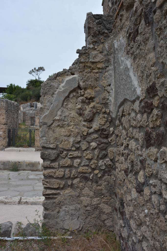 IX.5.10 Pompeii. May 2017. Looking towards north wall in north-east corner.
Foto Christian Beck, ERC Grant 681269 DÉCOR.