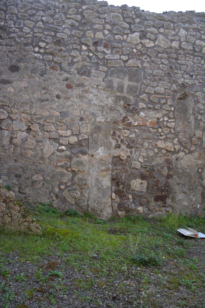 IX.5.10 Pompeii. March 2017. Looking towards west wall in south-west corner.
Foto Christian Beck, ERC Grant 681269 DÉCOR.