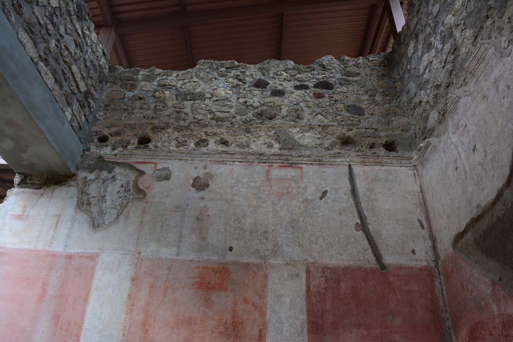 IX.5.11 Pompeii. March 2017. Room e, upper south wall.
Foto Christian Beck, ERC Grant 681269 DÉCOR.