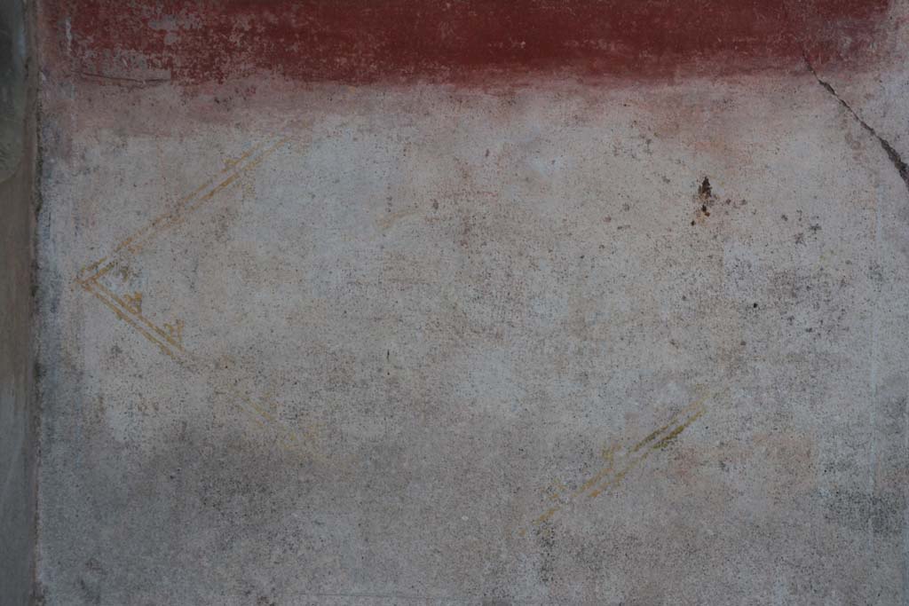 IX.5.11 Pompeii. March 2017. Room h, detail of painted zoccolo on lower east wall at north end.
Foto Christian Beck, ERC Grant 681269 DÉCOR.