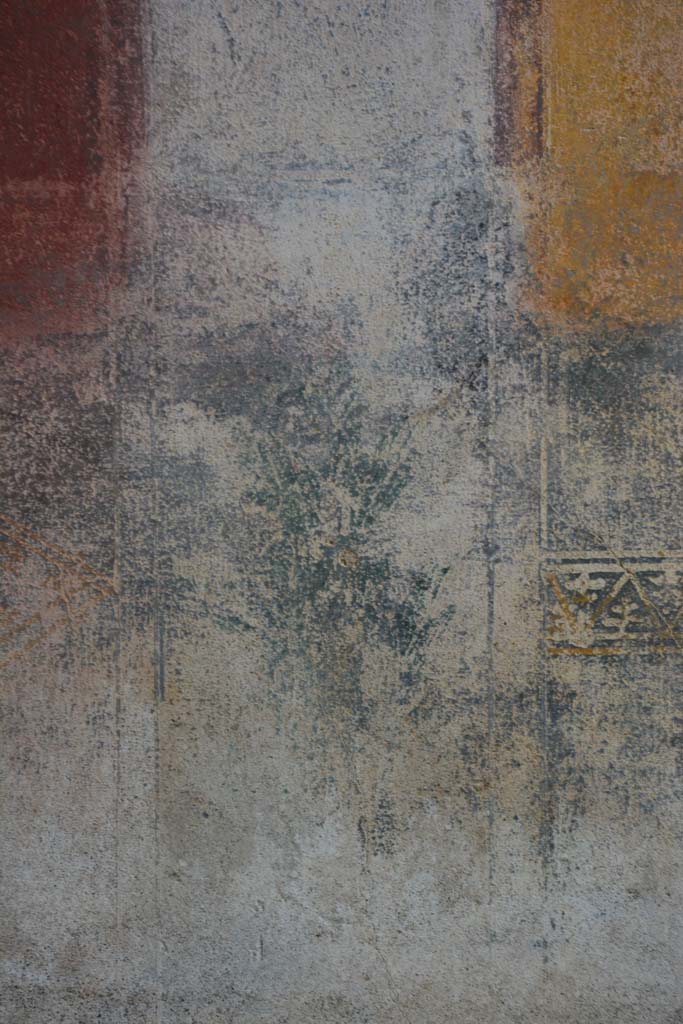 IX.5.11 Pompeii. March 2017.
Room h, detail of painted plant in a compartment on black painted zoccolo in centre of lower south wall.
Foto Christian Beck, ERC Grant 681269 DÉCOR.