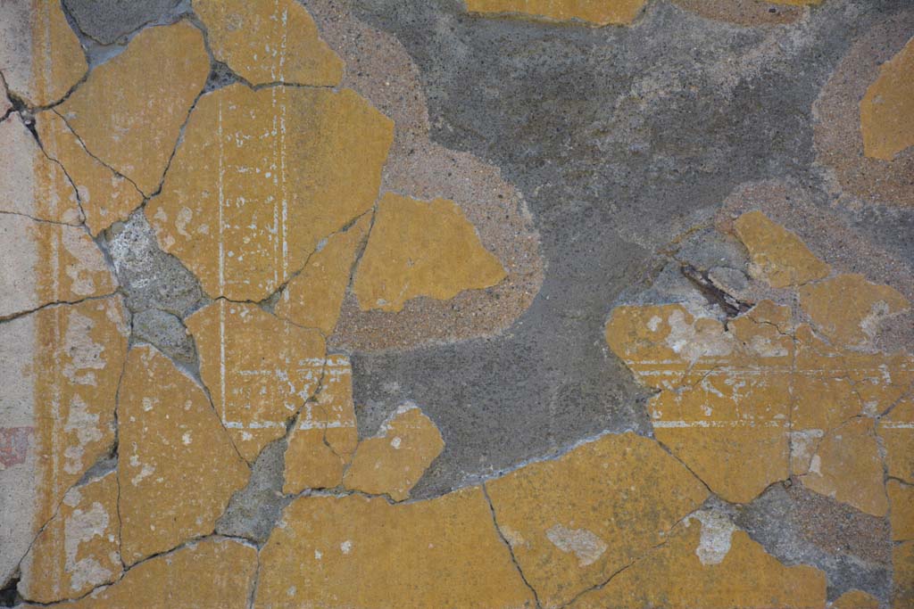 IX.5.14 Pompeii. May 2017. Peristyle �k�, detail from lower side of next yellow panel.
Foto Christian Beck, ERC Grant 681269 D�COR.
