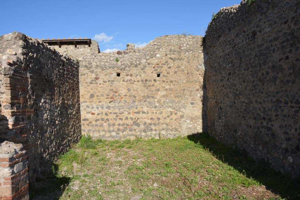 IX.5.14 Pompeii. March 2017. Room “m”, looking east.
Foto Christian Beck, ERC Grant 681269 DÉCOR.