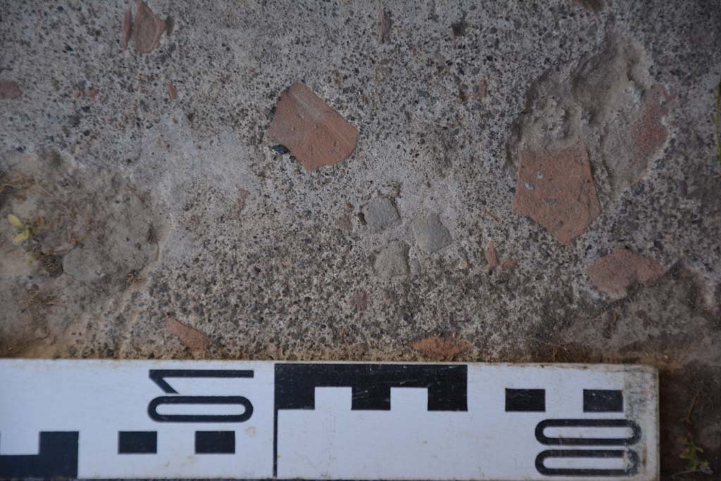 IX.5.14 Pompeii. May 2017. Room “f”, detail of flooring near north-east corner.
Foto Christian Beck, ERC Grant 681269 DÉCOR.