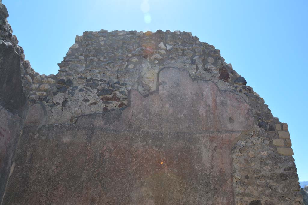 IX.5.14 Pompeii. May 2017. Room “f”, upper south wall at east end.
Foto Christian Beck, ERC Grant 681269 DÉCOR.