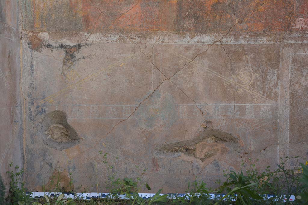 IX.5.14 Pompeii. May 2017. Room “f”, detail from zoccolo from south wall at east end.
Foto Christian Beck, ERC Grant 681269 DÉCOR.