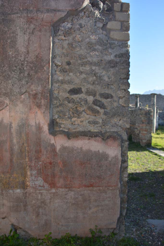 IX.5.14 Pompeii. March 2017.
Room “f”, upper and middle zone of south wall near doorway to atrium “b”, on right.
Foto Christian Beck, ERC Grant 681269 DÉCOR.
