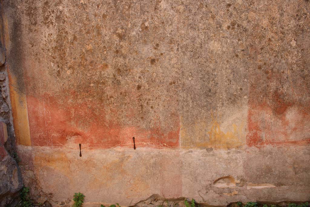 IX.5.14 Pompeii. May 2019. Room “d”, looking towards east wall at north end.
Foto Christian Beck, ERC Grant 681269 DÉCOR.