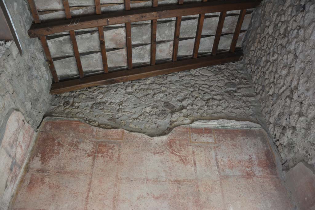 IX.5.14 Pompeii. May 2017. Room “c”, upper south wall.
Foto Christian Beck, ERC Grant 681269 DÉCOR.