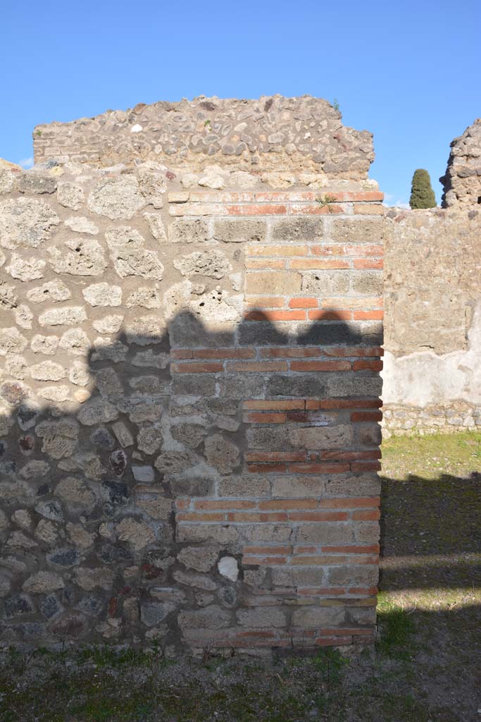 IX.5.16 Pompeii. March 2017.
Room c’, looking towards north wall at west end with doorway into triclinium d’.
Foto Christian Beck, ERC Grant 681269 DÉCOR.