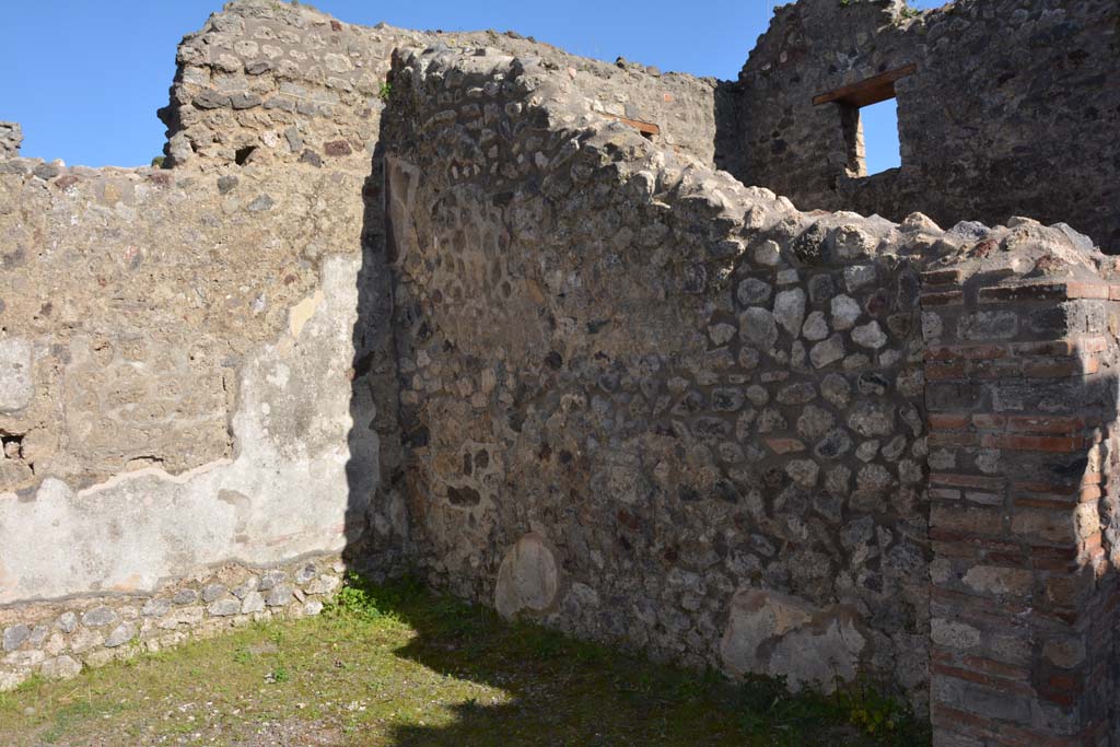 IX.5.16 Pompeii. March 2017. Room c’, looking towards south wall.
Foto Christian Beck, ERC Grant 681269 DÉCOR.