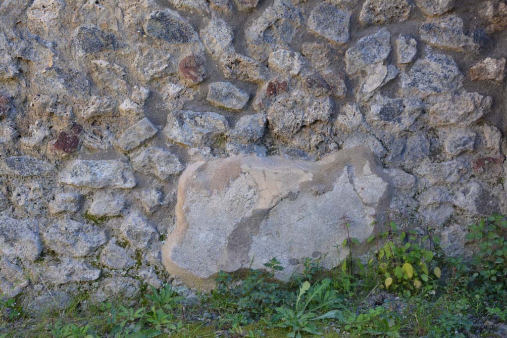 IX.5.16 Pompeii. March 2017. Room c’, remaining plaster on lower south wall.
Foto Christian Beck, ERC Grant 681269 DÉCOR.