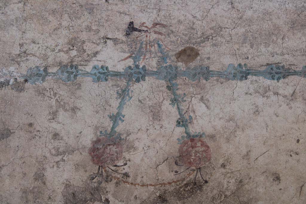 IX.5.16 Pompeii. May 2019. Room f’, detail from above painting at west end of north wall.
Foto Christian Beck, ERC Grant 681269 DÉCOR.