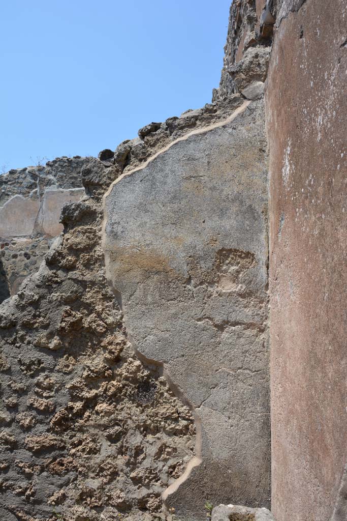 IX.5.6 Pompeii. May 2017. Room q, upper north wall in north-east corner.
Foto Christian Beck, ERC Grant 681269 D�COR.


