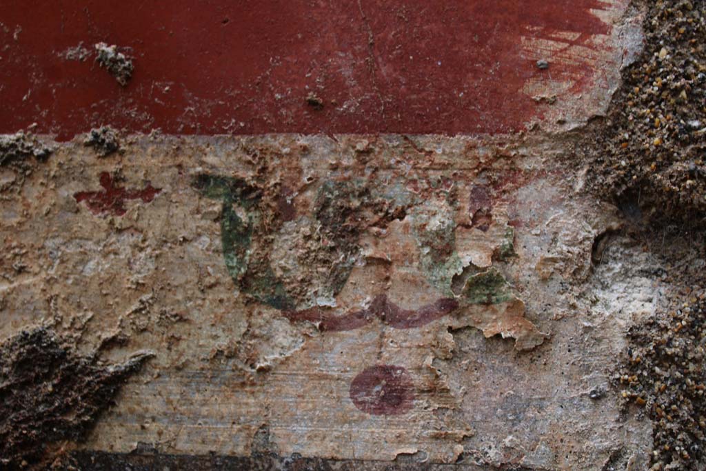 IX.5.18 Pompeii. May 2019. Room c/d, detail from east wall at south end.
Foto Christian Beck, ERC Grant 681269 DÉCOR.