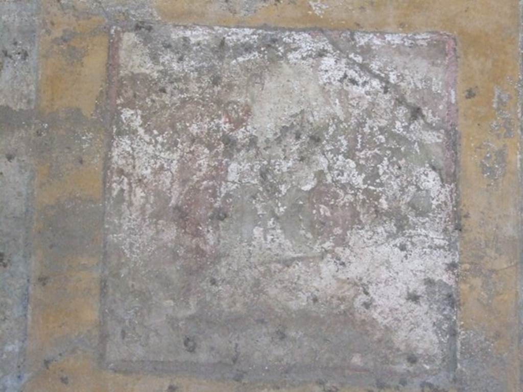 IX.7.20 Pompeii. December 2007.
Room (i), south wall of triclinium with remains of wall painting of Dionysus discovering Ariadne.
See Schefold, K., 1962. Vergessenes Pompeji. Bern: Francke. (T. 178,2).