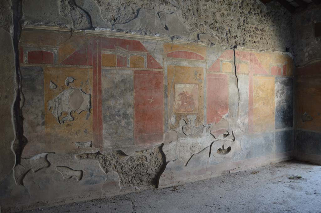 IX.7.20 Pompeii. October 2017. Looking towards west wall, from south end.
Foto Taylor Lauritsen, ERC Grant 681269 DÉCOR.