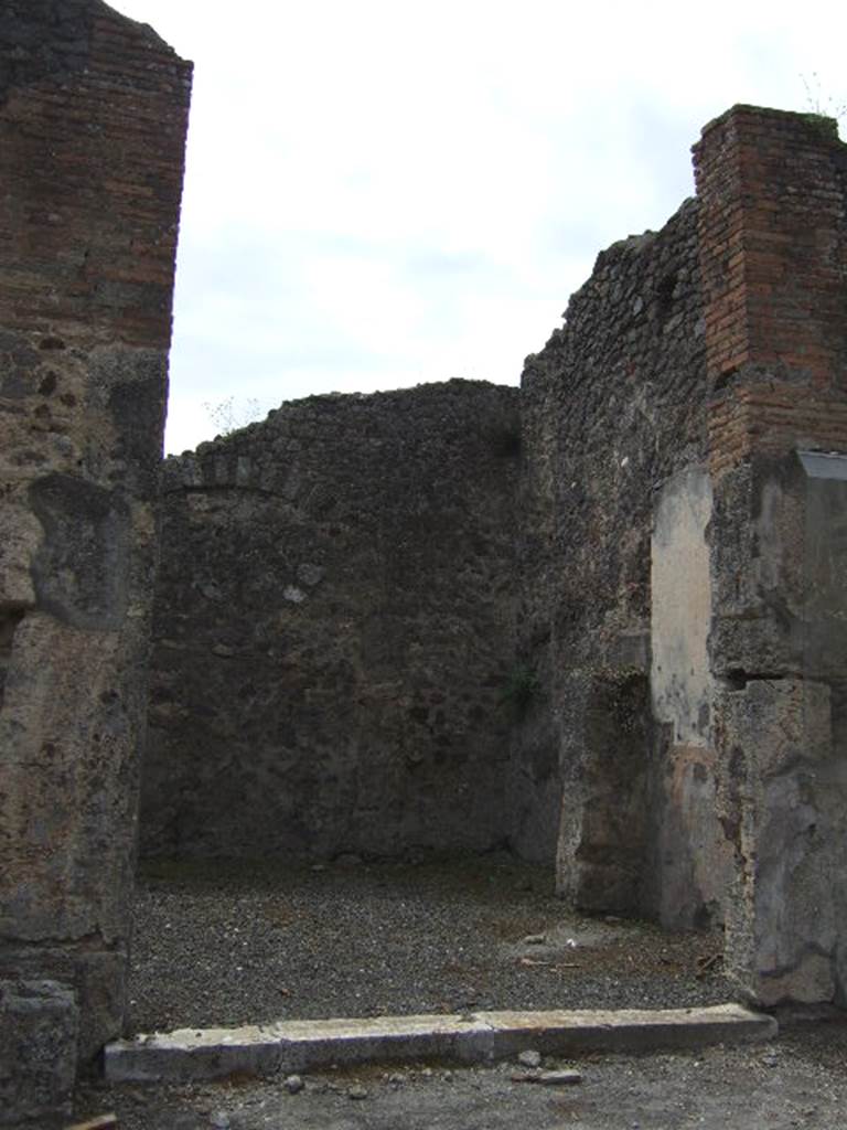 IX.8.2 Pompeii. May 2006. Entrance.