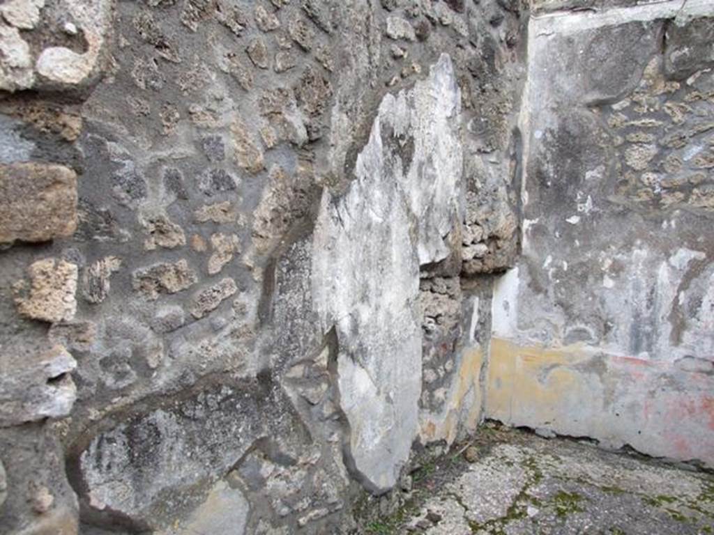 IX.8.6 Pompeii. March 2009. Room 50 of IX.8.3. Cubiculum. North wall with recess.
