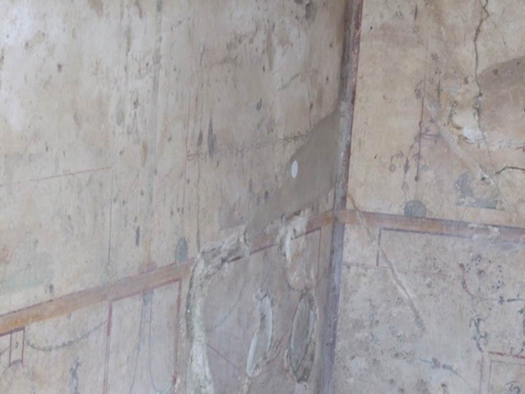 IX.8.6 Pompeii. March 2009. Room 57, White Triclinium, North west corner.