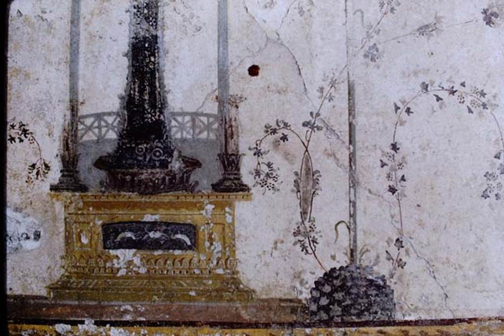 IX.8.6 Pompeii, 1968. Room 57, detail from north wall of white triclinium. Photo by Stanley A. Jashemski.
Source: The Wilhelmina and Stanley A. Jashemski archive in the University of Maryland Library, Special Collections (See collection page) and made available under the Creative Commons Attribution-Non Commercial License v.4. See Licence and use details. J68f1552