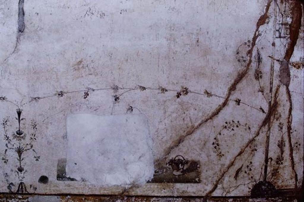 X.8.6 Pompeii, 1968. Detail from east side of the centre of the north wall with remains of panel with painting of pygmies gathering the grapes. Photo by Stanley A. Jashemski.
Source: The Wilhelmina and Stanley A. Jashemski archive in the University of Maryland Library, Special Collections (See collection page) and made available under the Creative Commons Attribution-Non Commercial License v.4. See Licence and use details. J68f1553