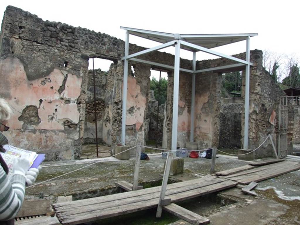IX.8.6 Pompeii. March 2009. Looking north west across the atrium.