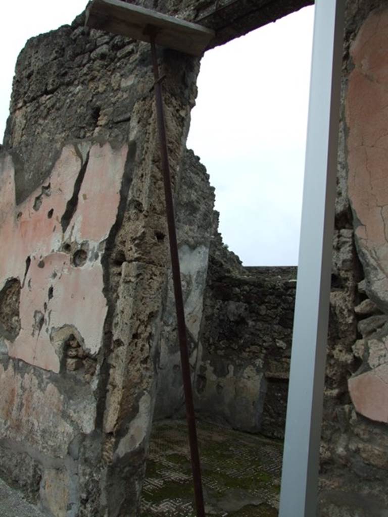 IX.8.6 Pompeii. March 2009. Doorway to Room 7, Cubiculum.