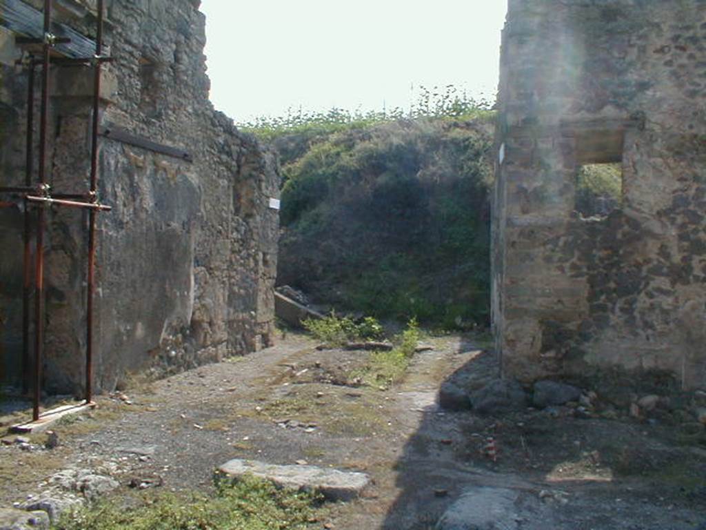 IX.8.b Hospitium of C. Hyginius Firmus
IX.8.b End of Via del Centenario (into the unexcavated part) IX.6