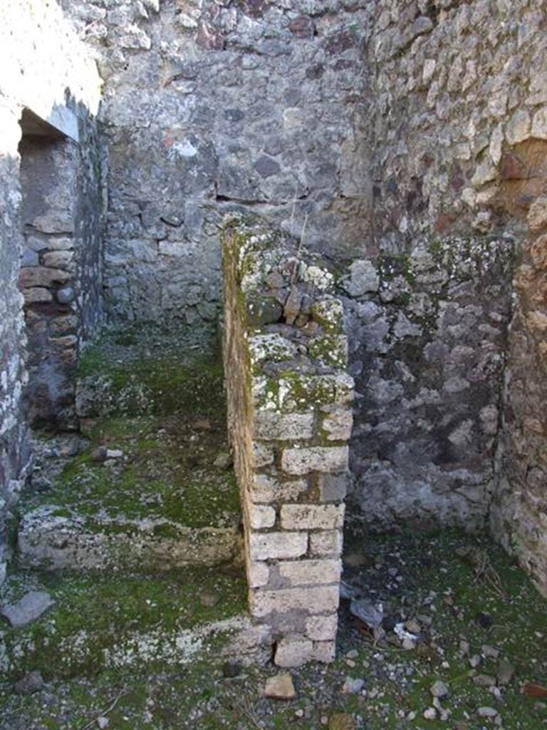 IX.9.a Pompeii. March 2009. Room “L” vestibule or anteroom. Looking south to stairs to upper floor and recess.
