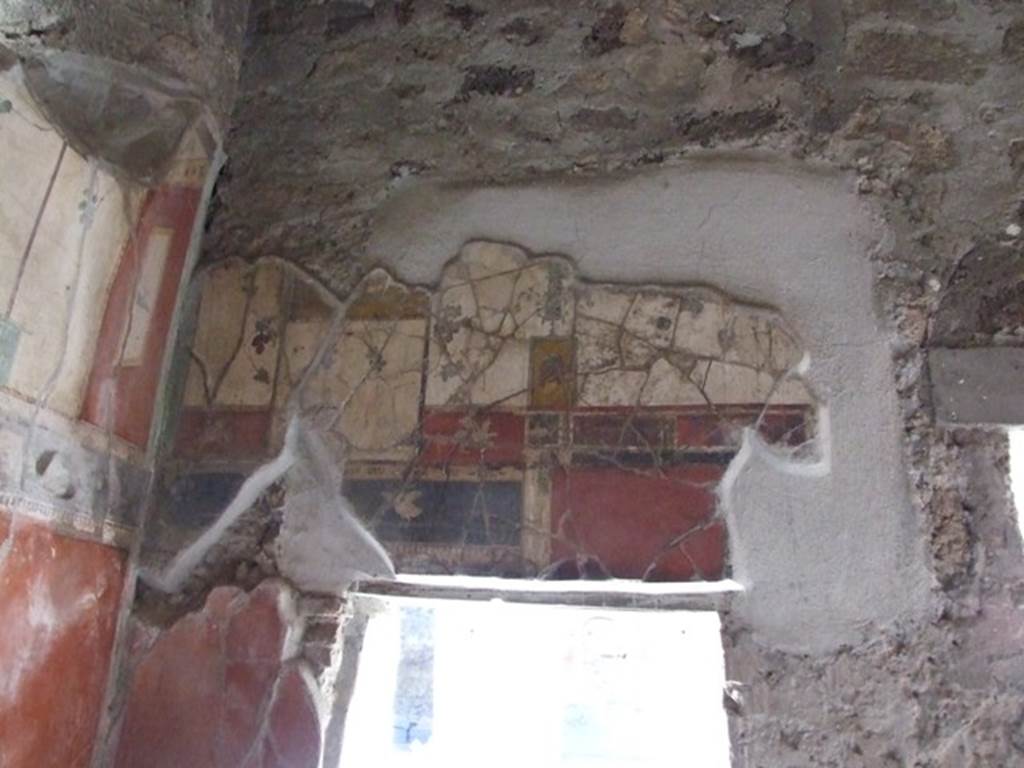 IX.9.c Pompeii. March 2009. Cubiculum. Upper south wall.