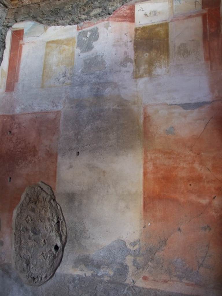 IX.9.c Pompeii. March 2009. West wall of Cubiculum.